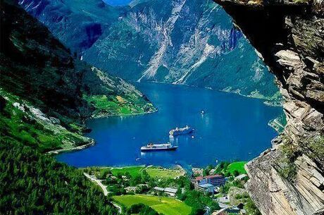 BÜYÜK İSKANDİNAVYA VE FİYORDLAR TURU