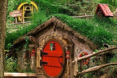 HOBBİT EVLERİ - ORMANYA - MAŞUKİYE- YEDİGÖLLER -ABANT- GÖLCUK TURU