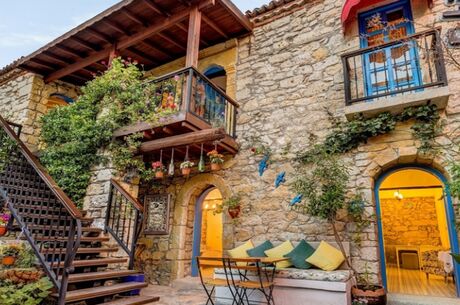 Hatay Havalimanı Çıkışlı   UÇAKLI ÇEŞME ALAÇATI İZMİR TURU